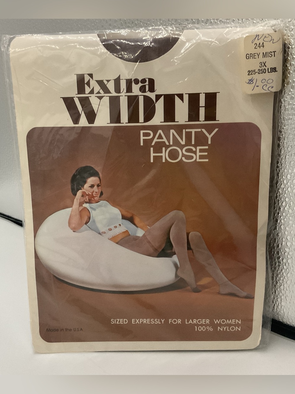 Vintage 1970s Extra Width Plus Size Panty Hose 3X Gray Mist USA Nylon New Prop